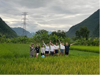 Our Group and Our Vietnamese colleagues © SUSDEV